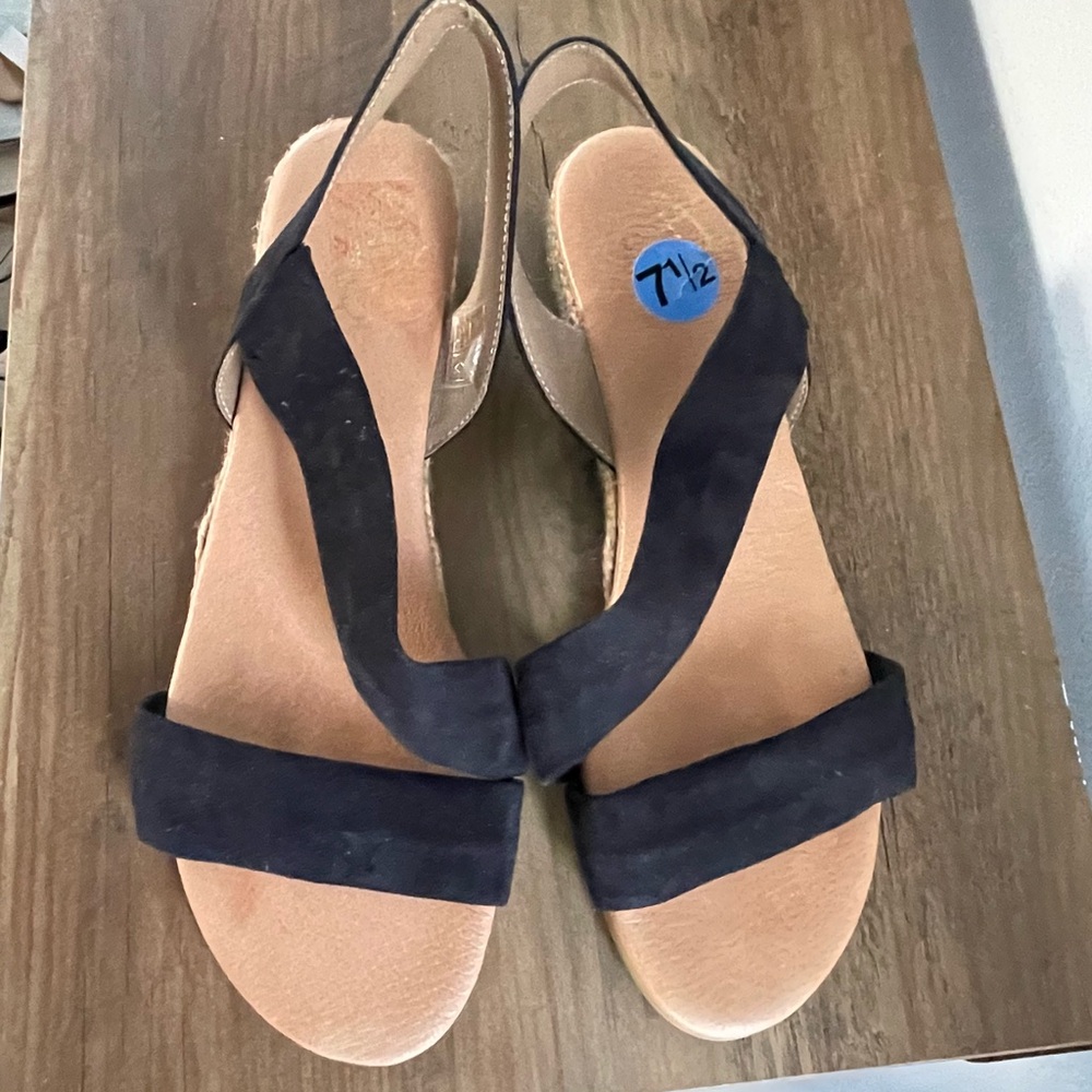 Pinaz Ladies Espadrilles black suede sandals shoes size 7.5 - Picture 4 of 10